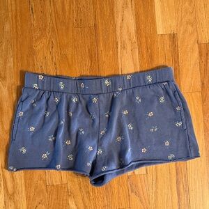 Colsie Blue Floral Shorts